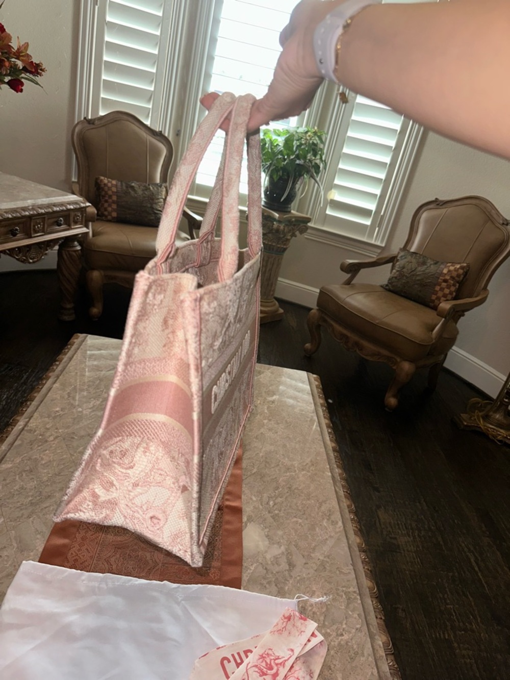 Dior medium Pink Book Tote!!💖 - Picture 3 of 8